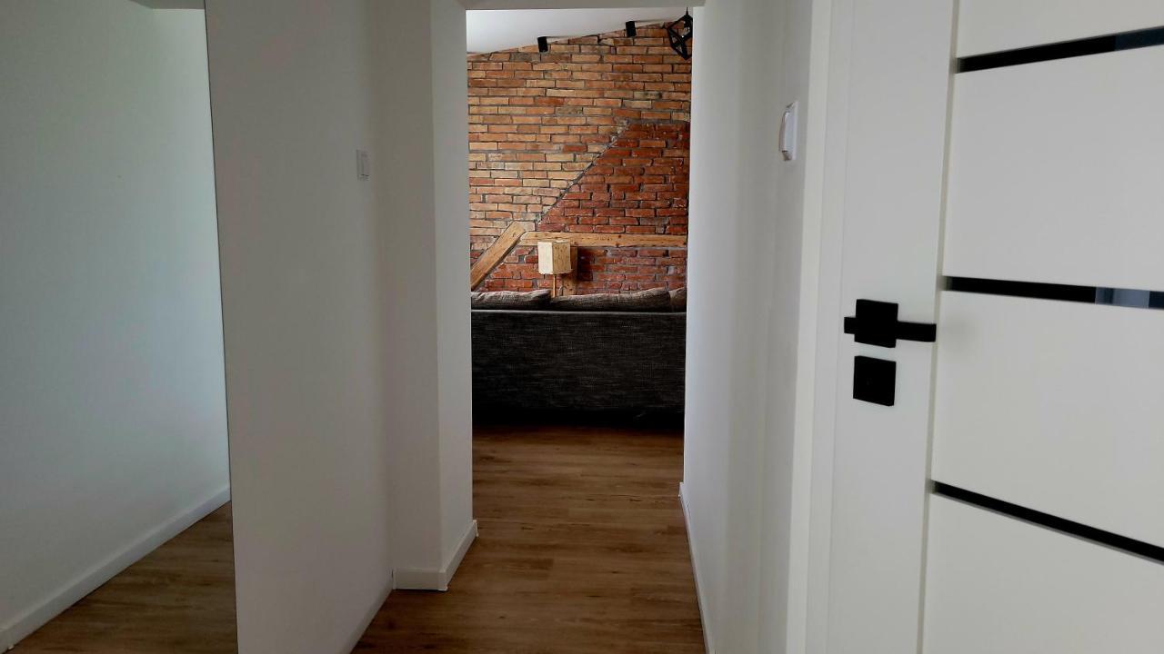 Przytulny Apartament W Centrum Miasta Kętrzyn Exterior foto